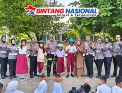 Tanamkan Disiplin dan Cinta Lingkungan Sejak Dini, Ditlantas Polda Riau Gencarkan Police Goes To School di SDN 171 Pekanbaru