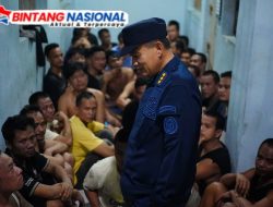 Razia Gabungan Lapas Pekanbaru Bersama TNI-Polri, 3 HP dan Senjata Rakitan Disita