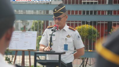 Apel Pagi Lapas Pekanbaru, Kalapas Ingatkan Integritas, Kewaspadaan, dan Stabilitas Keamanan